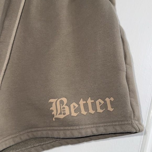 The Get Better Today Brand Better Fleece Sweat Shorts Size S ~ Brown Pockets - Picture 2 of 6